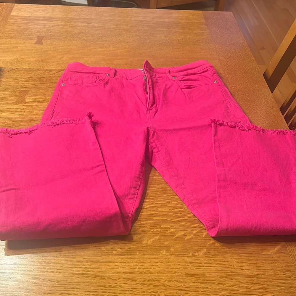 NWT LOFT Magenta Pink Kick Crop High Rise Raw Hem Jeans